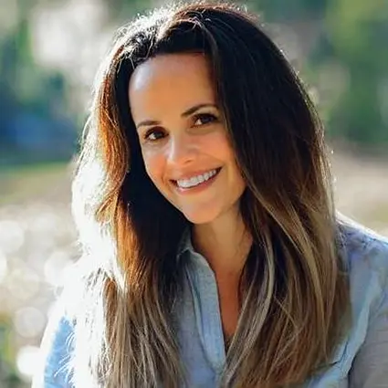 Jennifer McDonnell - Property Manager - REA Property Management - Palm Harbor Florida